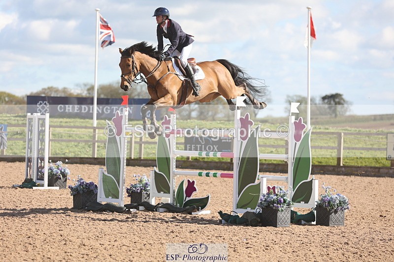 240419A-161734-09291 - Cls 10, 2 Star Big Tour 145cm  15.45 to 16.35 break