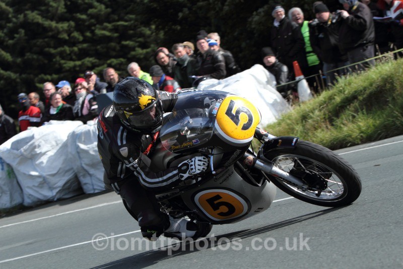 Bruce Anstey - Bennetts 500cc Classic TT