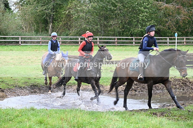 WJ6_6722 - Time at Photographer 13:06 to 13:23