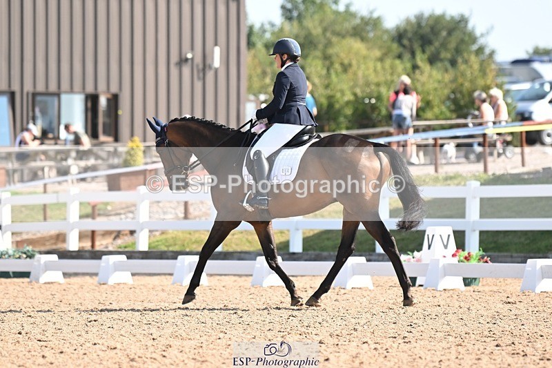 250816-102341-03360 - 064-Kellie.HutchingsTawstock.Finale