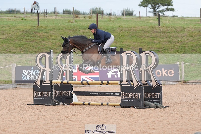 260901-172801-00334 - 80cm Classes