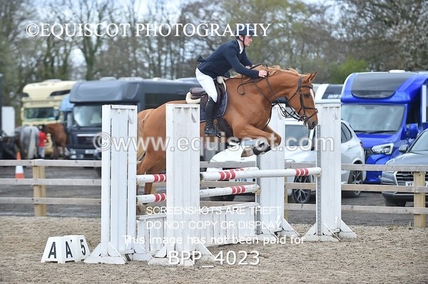 BPP_4023 - CLASS 4 Senior Newcomers/ 1.10m Open