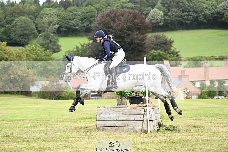 240825X-120146-32700 - 70cm XC 11.00 to 12.00