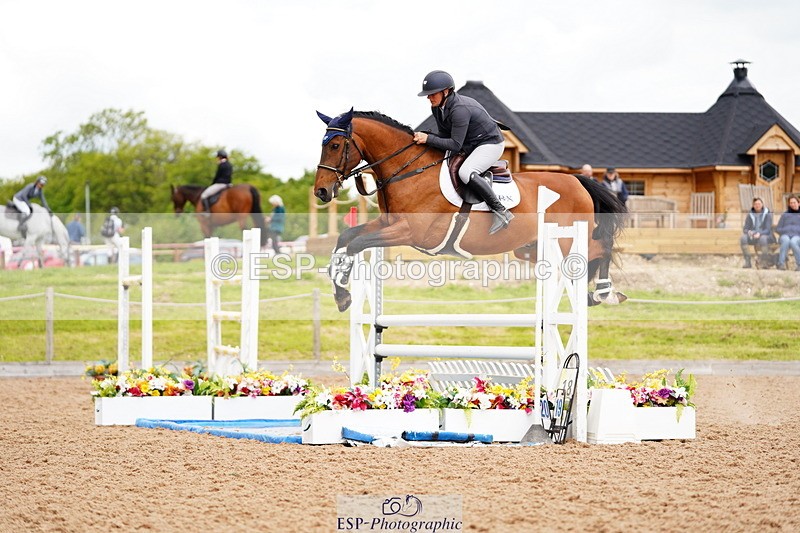 240524A-145232-04387 - Cls 18 National 1.40m