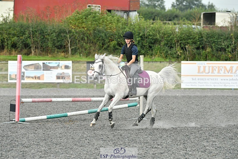 230817-092216-00161 - Theo's 1st Group - Arena