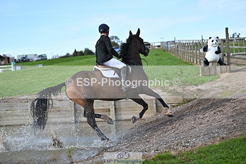 240913A-170810-05603 - Cls 19 Snr 1m Open Speed Derby