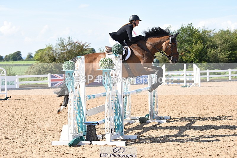 230915A-144816-00683 - Cls 12 1.05m Amateur Qualifier