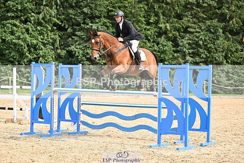 240818-151748-05154 - Cls 12A Snr Foxhunter & 1.20m Open