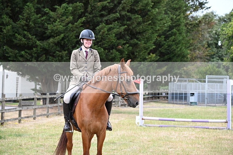 WJ6_4070 - Class 9 Tack & Turnout