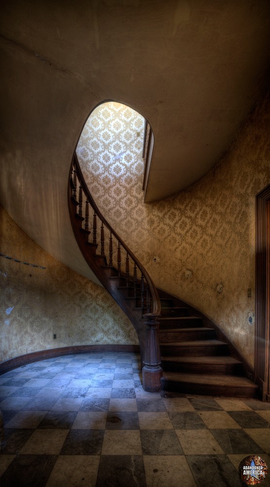 Abandoned Train Station | Abandoned America