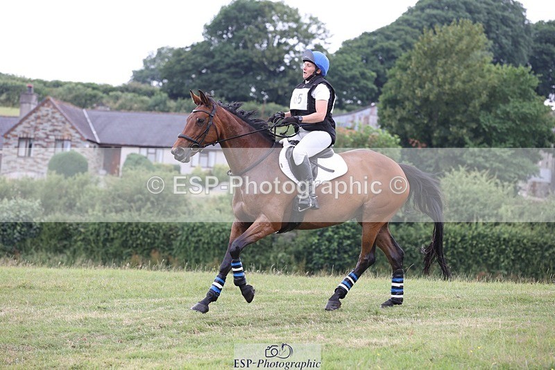 230625-105409-01474 - XC 90cm 9.45 to 11.00