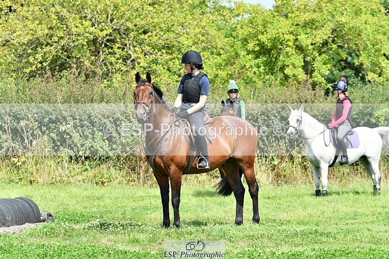 230817-140342-01131 - Theo's 1st Group - XC