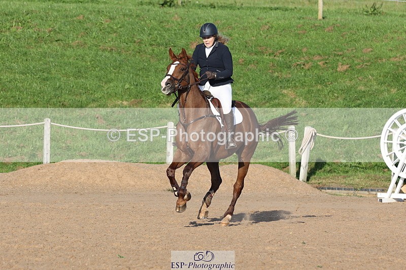 230915A-172907-03296 - Cls 7 Snr 1.20m Derby