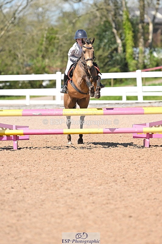 240504A-145421-02476 - Cls 22 & 23 Stepping Stones 128cm & 138cm & Under11's