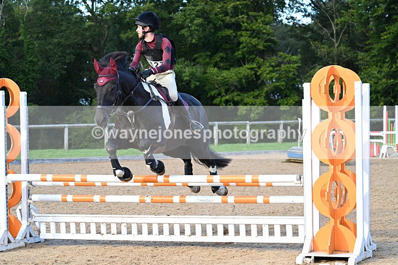 WJ7_6324 - Time 16:55 to 17:11