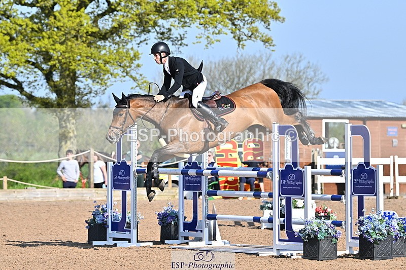 240509A-090040-00403 - Cls 8 Foxhunter