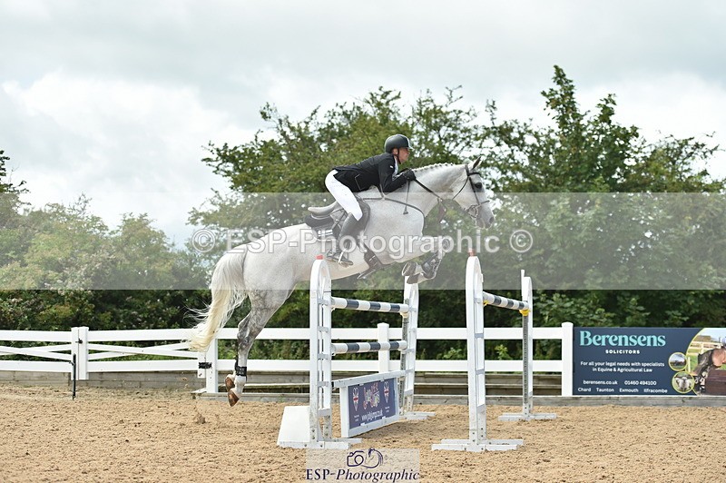 230723A-133926-12106 - Cls 24, 1 Star Gold 1.30m