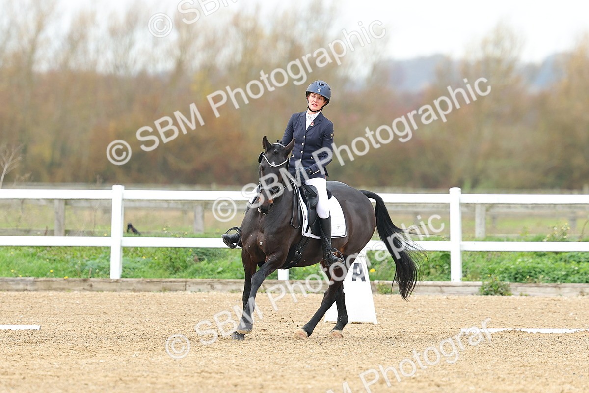 SBM_004057 - Class 9-8-11 - Elementary 1-Novice 4-Elementary 4