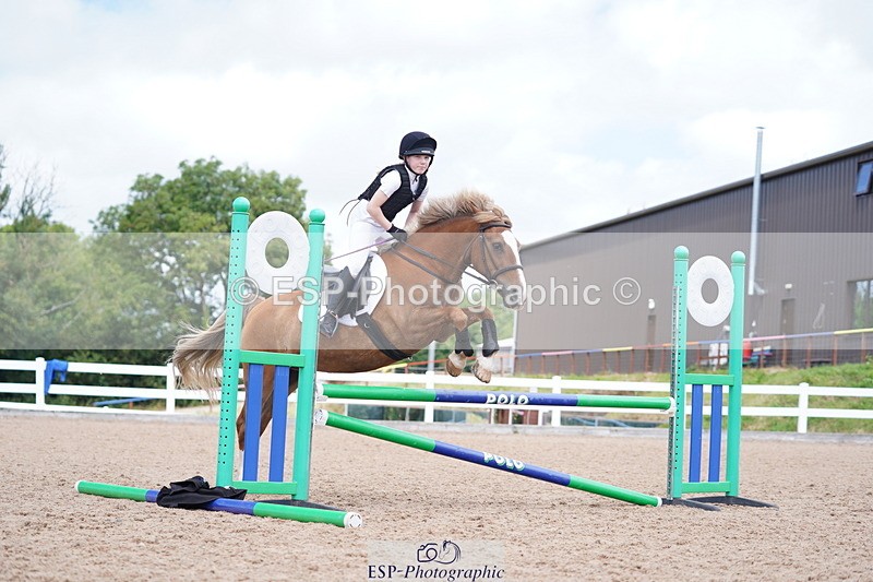 240809A-141538-01190 - Chase Me Charlie