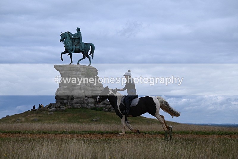 DSC_6475 - Time at Statue 12:17 to 12:44