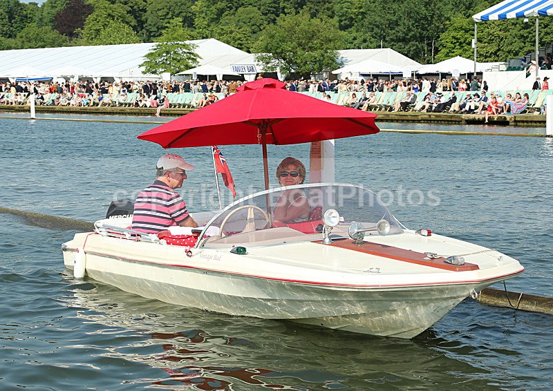 130705 VINTAGE RED WT7A0459 - HENLEY ROYAL REGATTA - Friday 5th July 2013