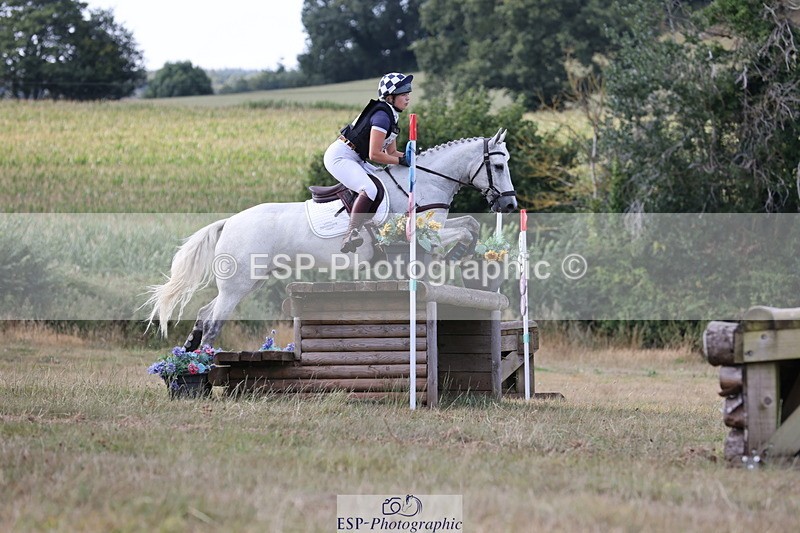 250802A-182232-09296 - H-368-Julia.Smales-TURPANE.SHADOW