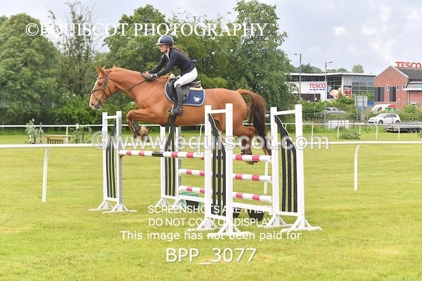 BPP_3077 - CLASS 1 SENIOR NEWCOMERS/1.10M OPEN