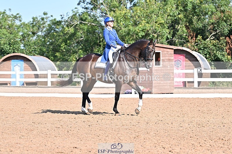 250816-095118-02374 - 012-Natasha.Collings-CostelloDovevale.Tender.Dove