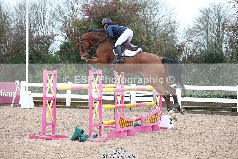 231112A-144927-05017 - Cls 21 Foxhunter & 1.20m Open