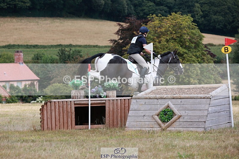 250802A-130751-04270 - C-133-Beatrice.Southcombe-COUSIN.JERRY
