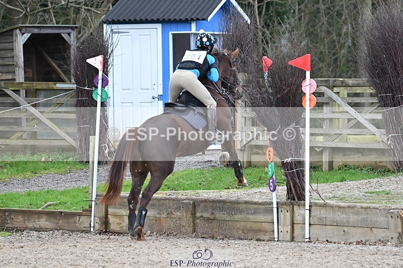 240302-105812-00595 - Cls 1 70-75cm 9.55 to End