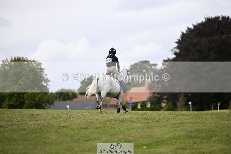 240825X-135618-34513 - 80cm XC 13.30 to 14.30