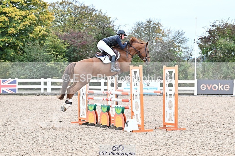 251015-131658-00531 - Cls 4 Newcomers and 1.10m Open