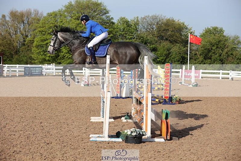 240510A-083248-04288 - Cls 13 British Novice and 90cm Open
