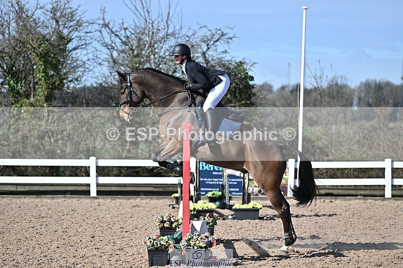 250314-110627-00190 - Cls 2 British Novice and 90cm