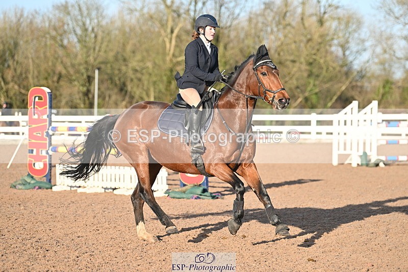 231210A-133444-02617 - Cls 20 Newcomers & 1.10m Open