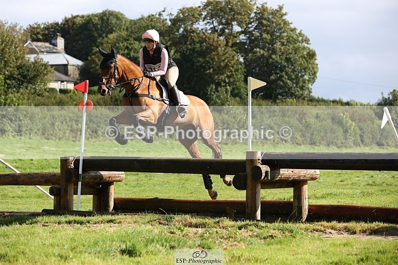 230820X-100431-1935 - BE90 XC 09.40 to Rider 151 at 11.44