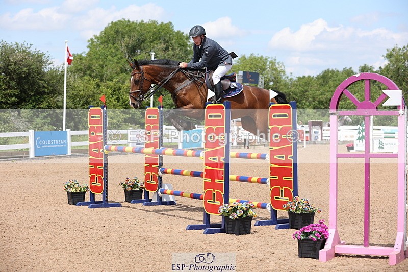 240718A-131145-05454 - Cls 9, 1 Star Bronze Tour 1.10m