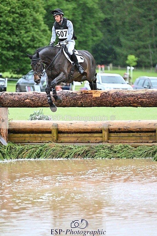 240526-143539-24091 - 507-DASSETT_ROCK_STAR-Tom_D_Crisp