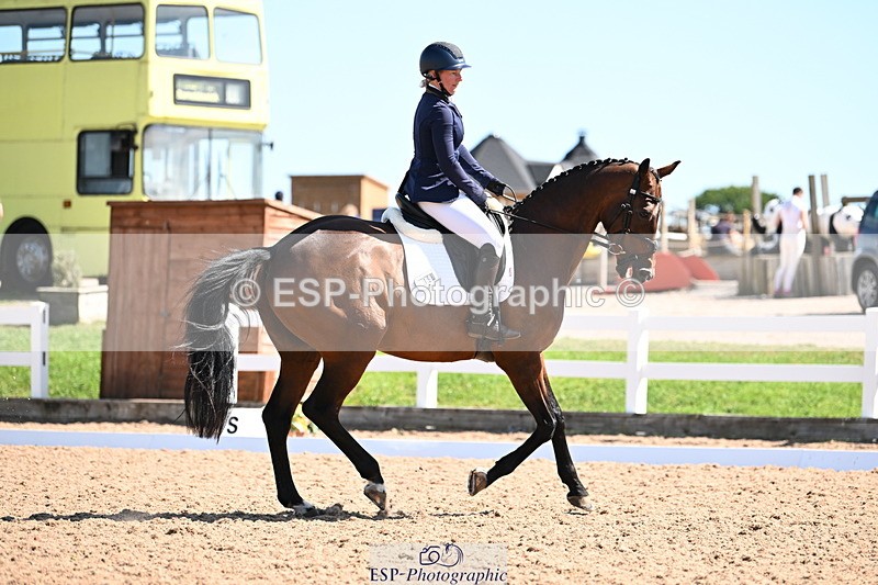 240816A-113556-04074 - 198-Lindsey.Cheffings-Prima