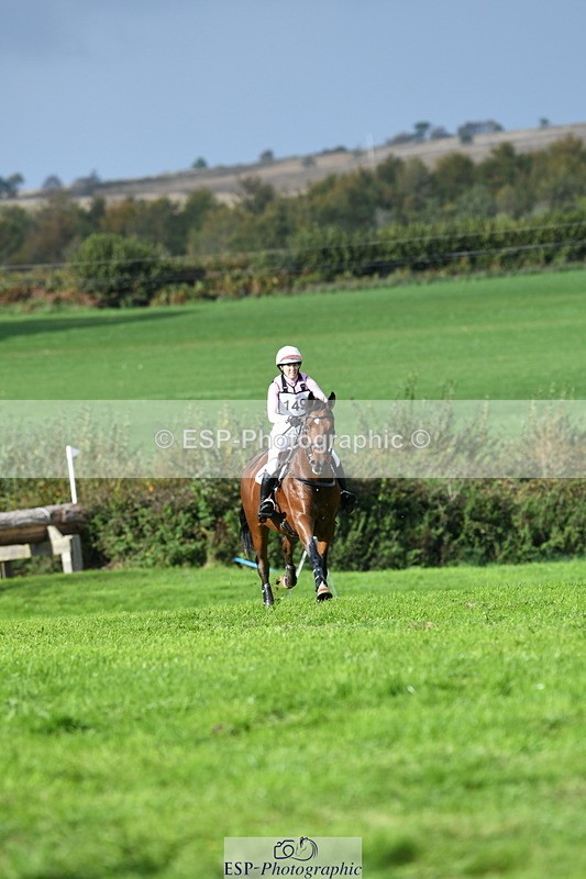 251024A-132718-12046 - B-149-Kate.Rowe