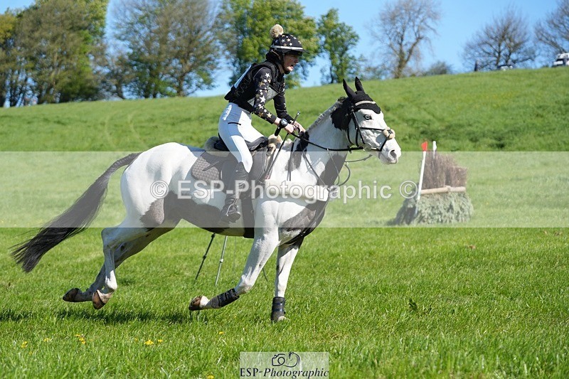 260419-102057-09462 - M-606-Sophie.Clay