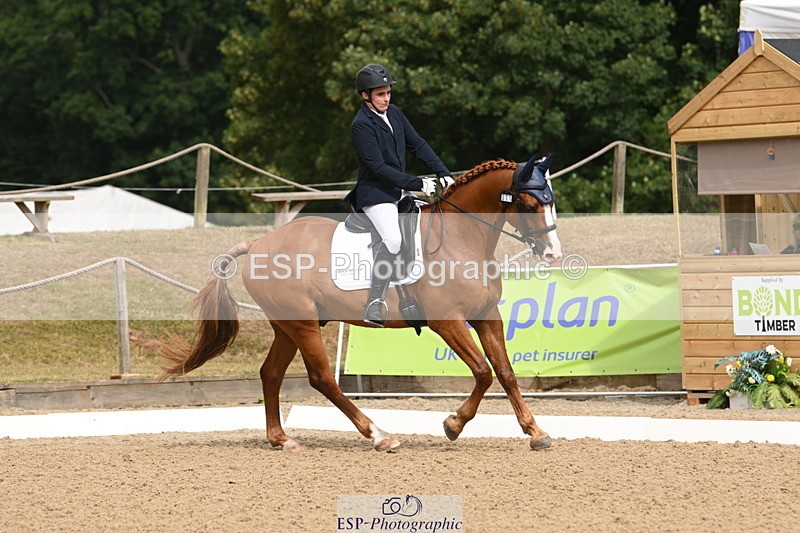 250720A-101439-09471 - 071-Jesse.Poyntz-Wright-Knockaderry.Jack