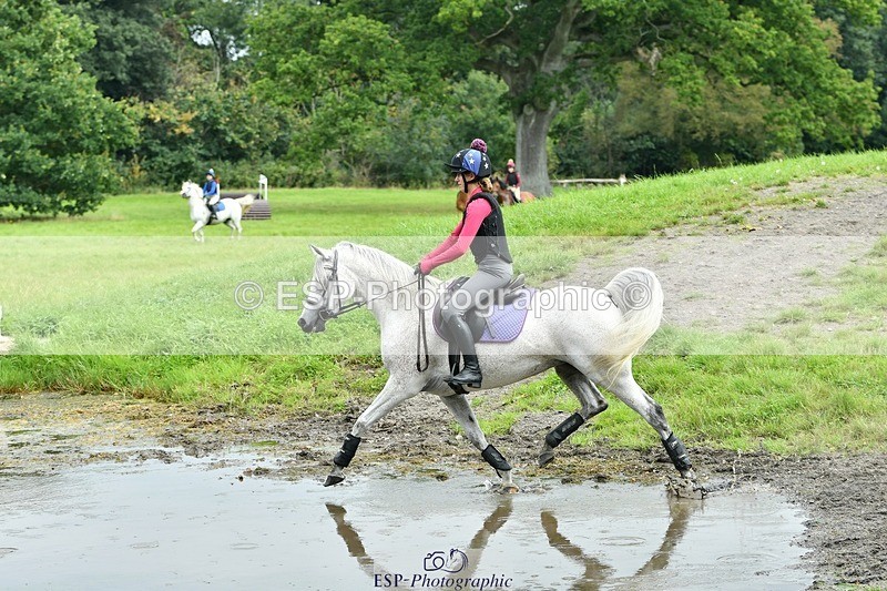 230817-132220-00949 - Theo's 1st Group - XC