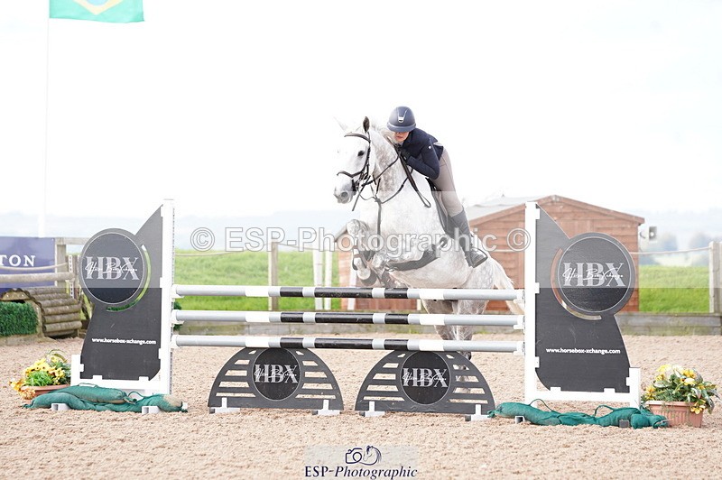 241004A-113422-00253 - Fri 02 Snr 1.05m Open