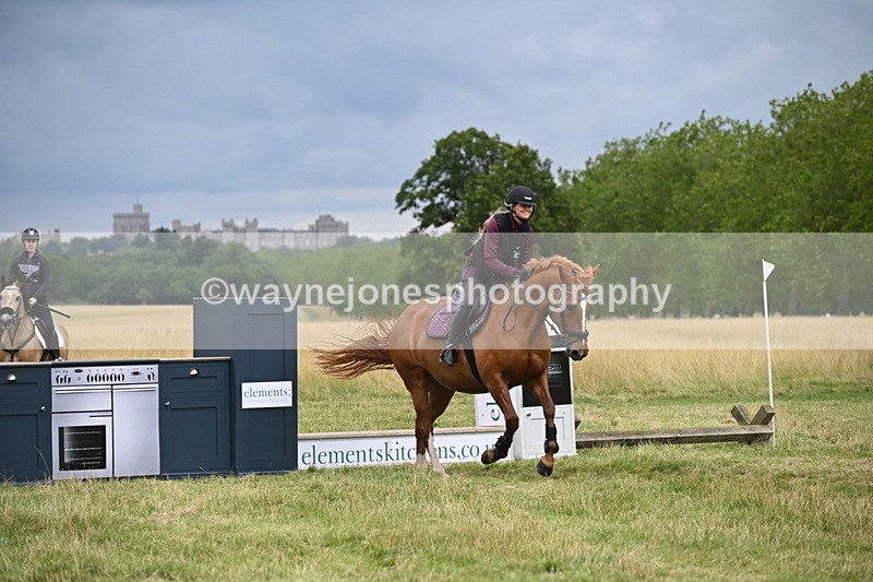 WJ6_2918 - Time at Jump 11:06 to 11:40