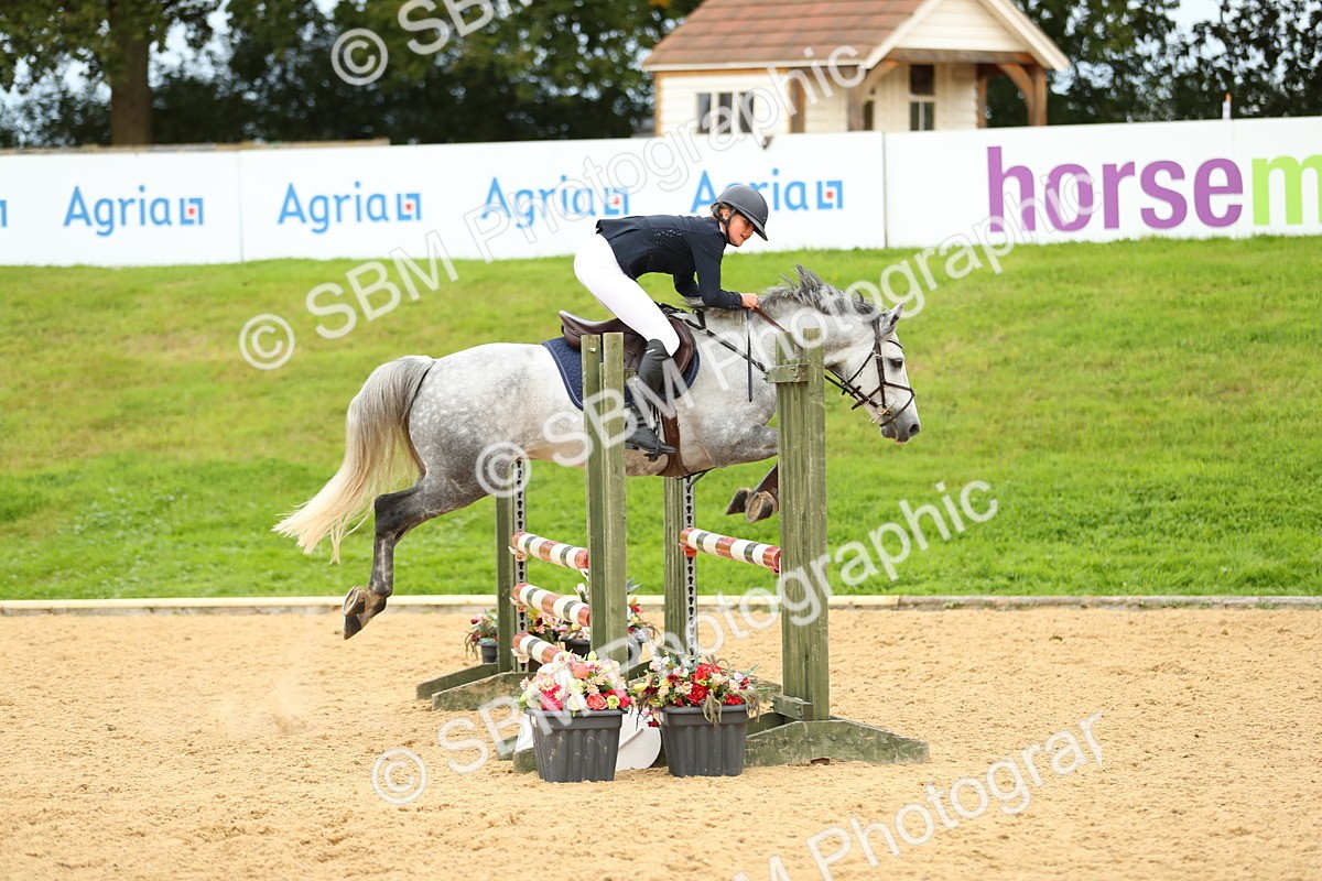 SBM_76094 - J19 - Junior 90cm Supreme Championship