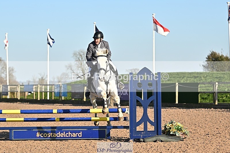 250401-180544-00555 - 80cm Classes