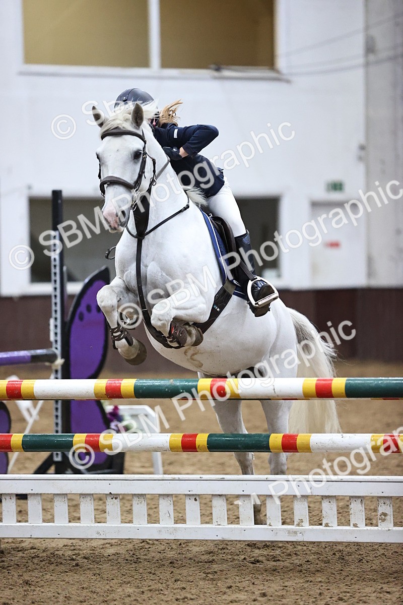 SBM_001111 - Class 5 - Blue Chip Pony Newcomers 1.00m Open