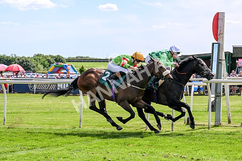 300526-Race 3-Mr Writer-0446 - Race 3 14.58pm Download The Raceday Ready App Maiden Stakes
